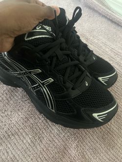ASICS