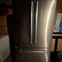 Refrigerator Kitchen Aid