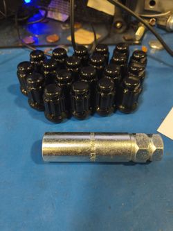 Lug nuts