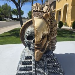 Aztec Warrior Skull Statue – Unique Tribal Decor
