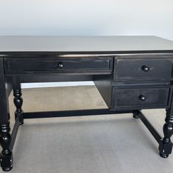 FREE - DESK