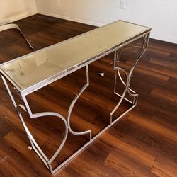 Mirrored Display Table / Sideboard