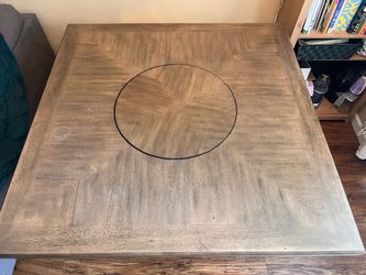 Dining room table