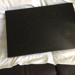 Electric Glass Top Stove