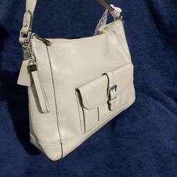 💕”Coach Charlie Hobo Bag”💕