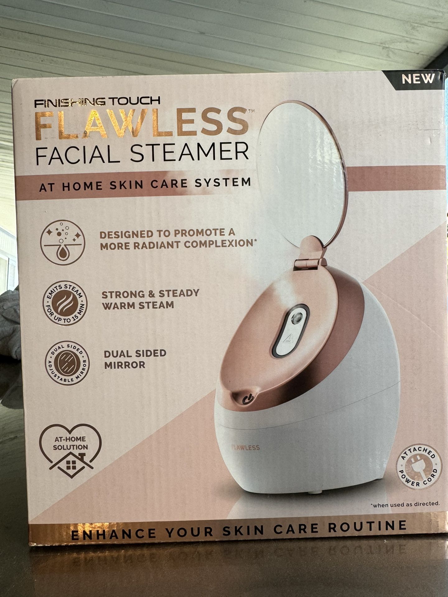 Finishing Touch Flawless Facial Steamer