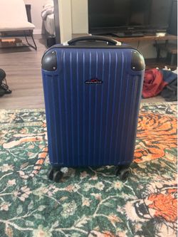 Suitcase small carry on
