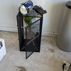 Upright Reptile Cage For Chameleon 