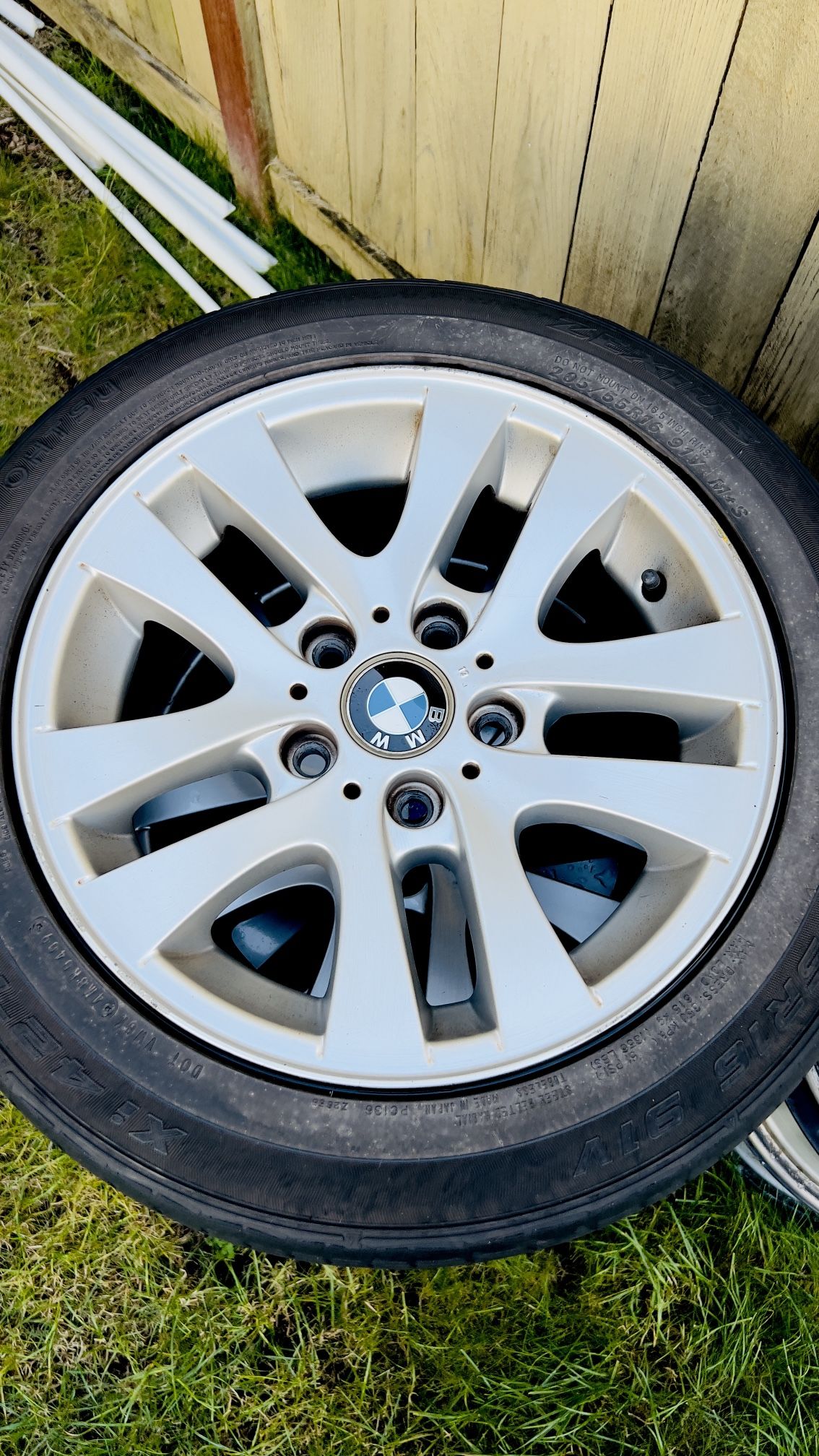 2006 325i BMW Tires & Rims 205/55 R16