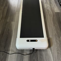 WHITE WIFI WALKINGPAD C2 FOLDABLE WALKING TREADMILL WITH MOBILE APP AND REMOTE
