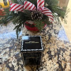 marc jacobs perfume for women