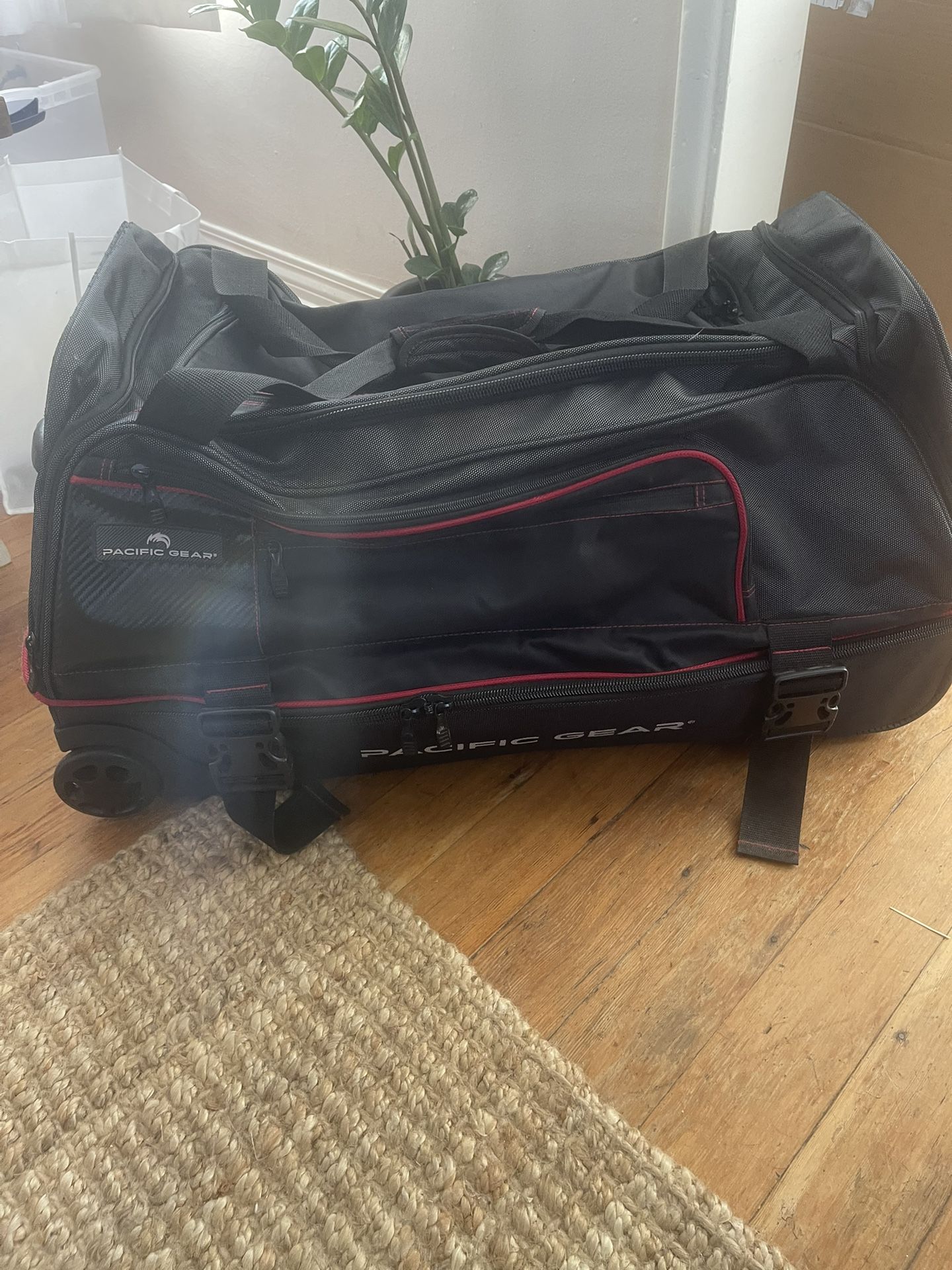 Duffle Bag/suitcase 