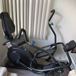 Teeter FreeStep LT3 Recumbent Cross Trainer - Black SE2301