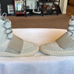Yeezy 750 Boost Men’s Size 10