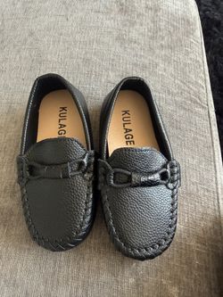 Brand new toddler shoes $5