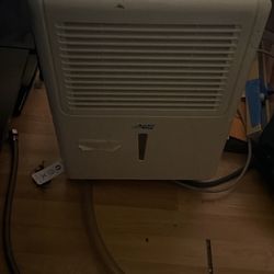 Dehumidifier 
