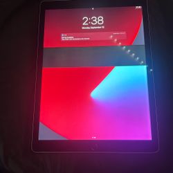 iPad Pro (12.9-inch)