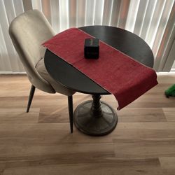 Table And Chair 