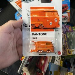 Hot Wheels Silver Series Pantone Kool Kombi