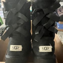Bailey Bow Uggs