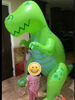 Giant Inflatable T-Rex Dinosaur