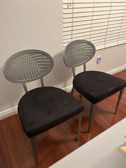 Modern Style Dining Chairs X 2