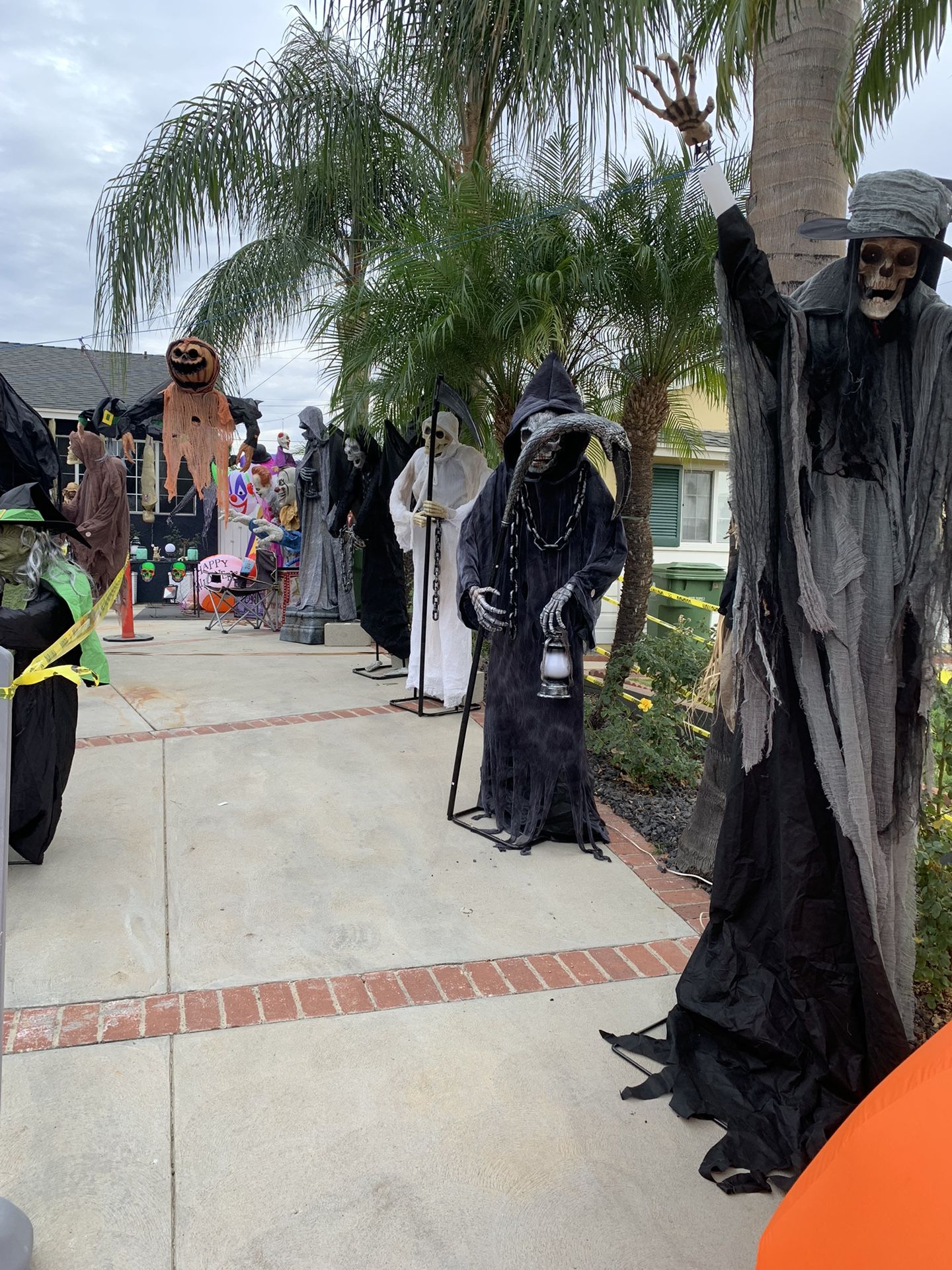 Holloween Animatronics 25 Inflatables Hanging Decor