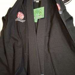 New Unused Flow Kimonos Air Black