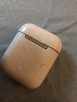 AirPods And One AirPod (r)