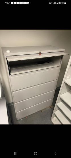 Shelf Cabinate