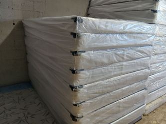 $155 king Boxspring.  Brand New.  Free Delivery Same-day