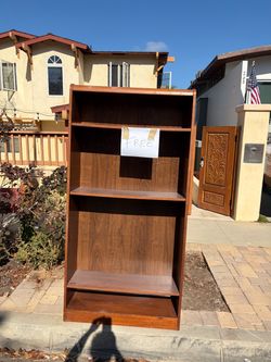 Curb Alert: Free Bookcase Wood