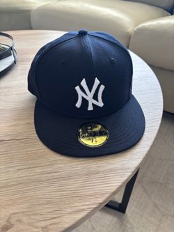 7 1/8  yankee new era fitted