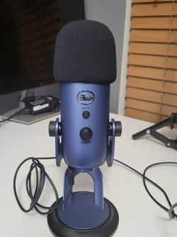 Blue Yeti USB Microphone