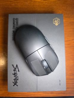 Scyrox v6 Gaming Mouse