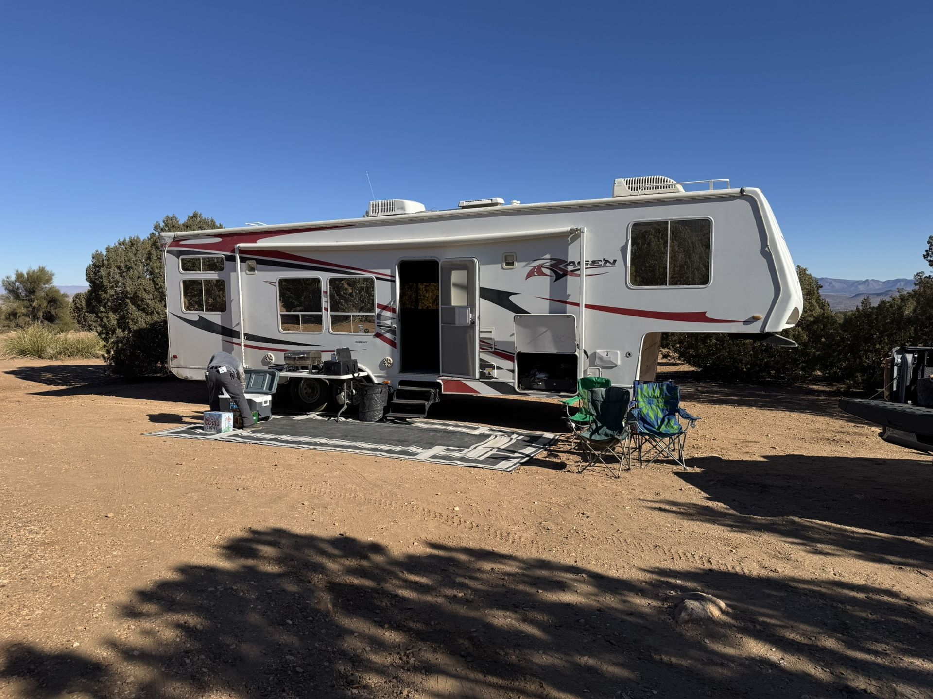 2008 Ragen Falcon 3405 with slide