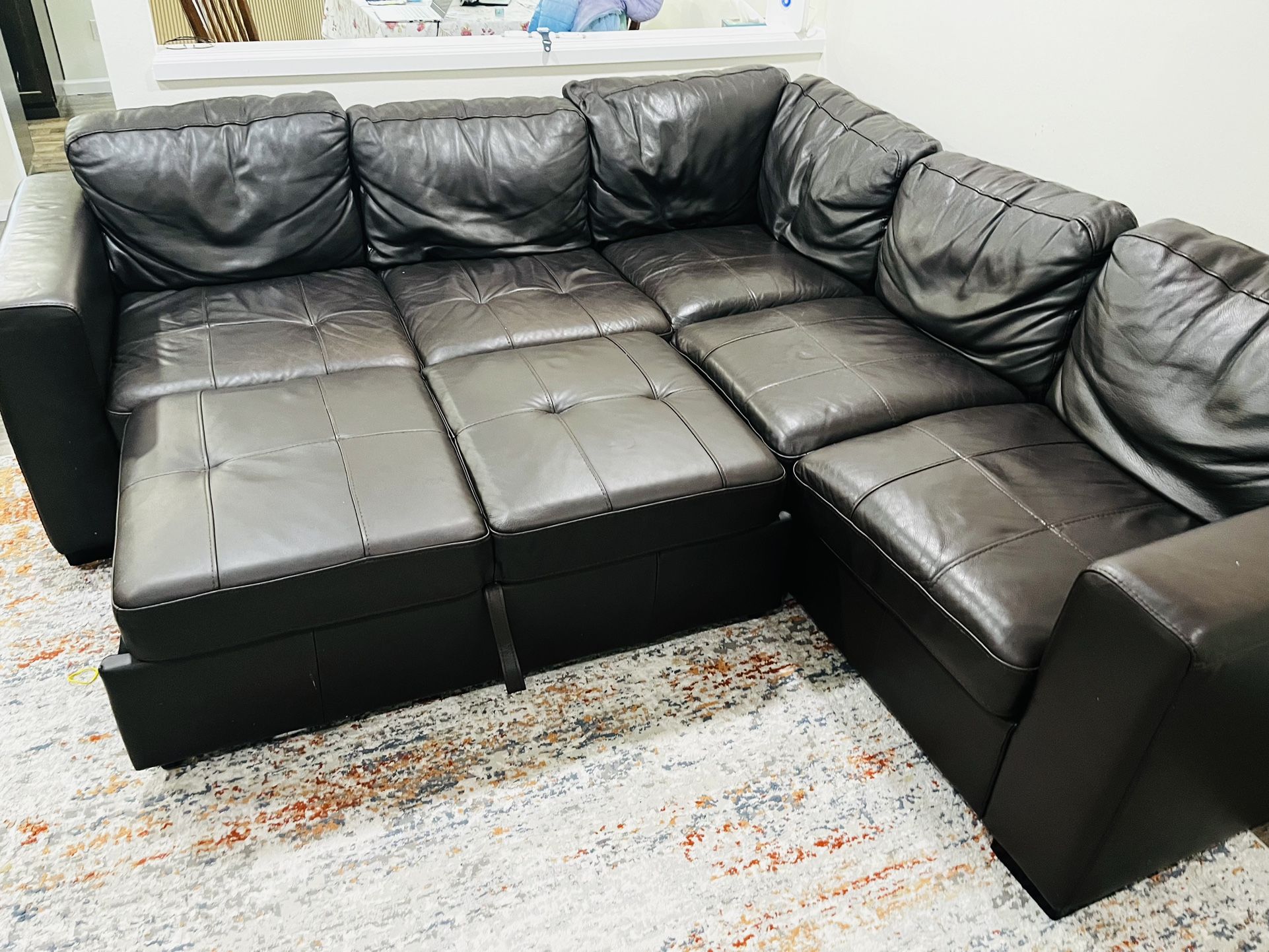 Large Leather Sectional sofa (3+2) Detachable And With Pull Out Bed