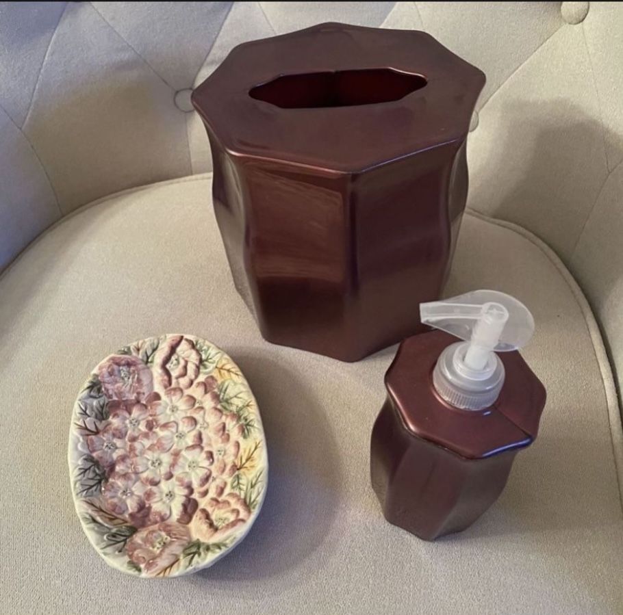 3 Piece Bathroom Accessories