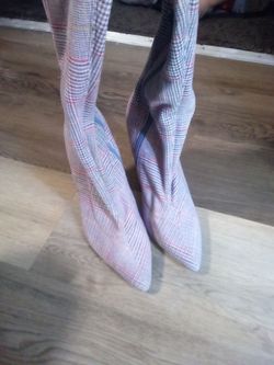 Heels size 9