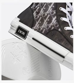 Dior Sneakers High Top - Size 10 Box Included 