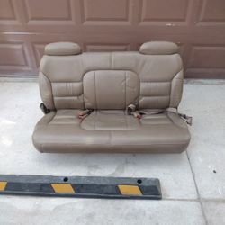 1995 Chevy  Suburban  $50.0 Obo