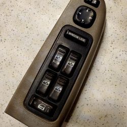 00-06 Escalade OEM Window Switch