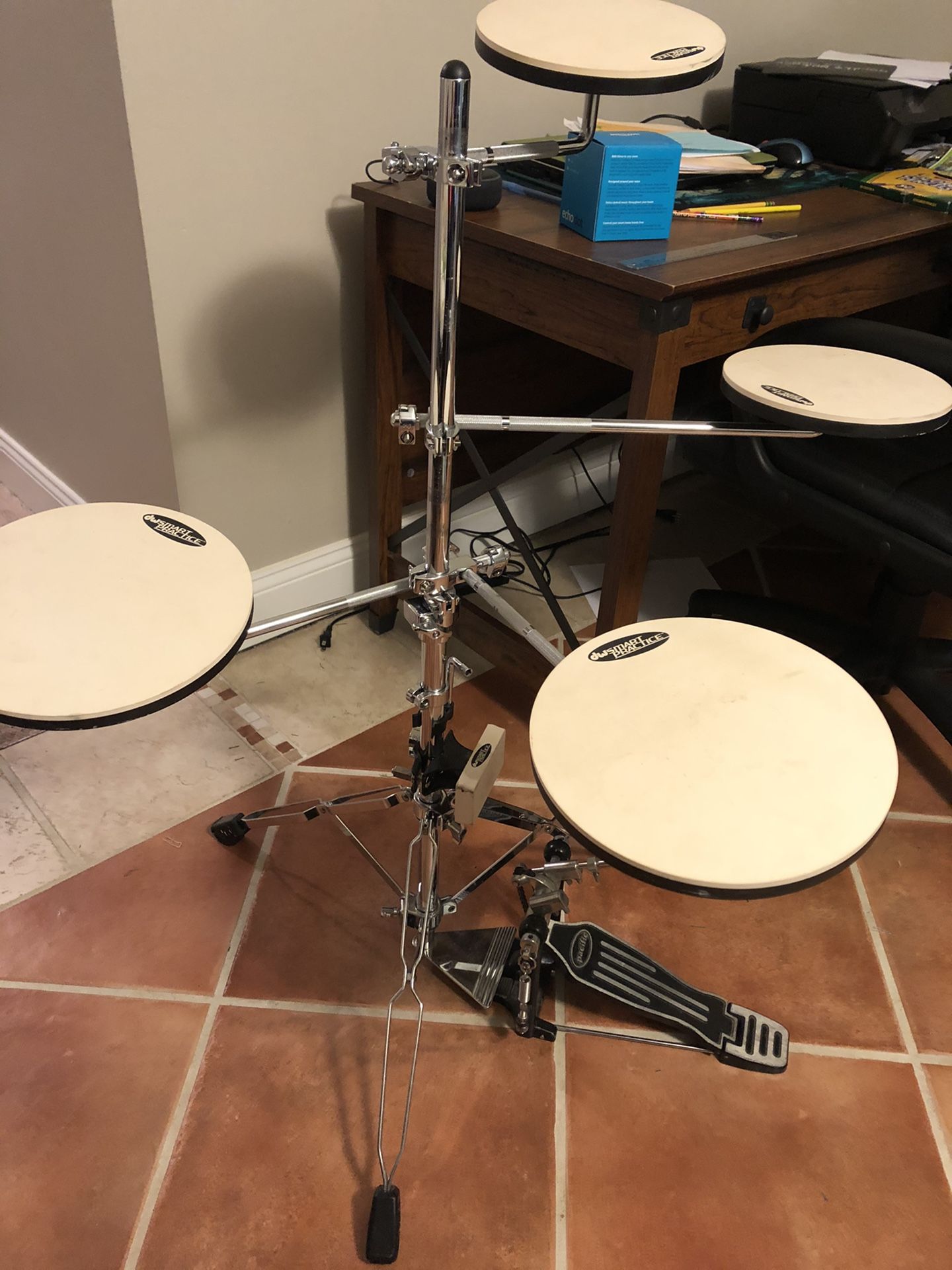 Drum practice pad set