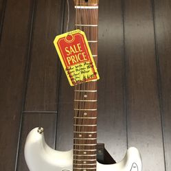 Fender 2022 Player Series Mexican Strat Guitar Polar White W/ Bag Like New 
