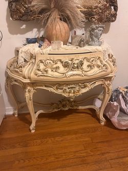 Antique Vanity Desk