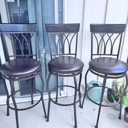 Barstools In A Great Condition 