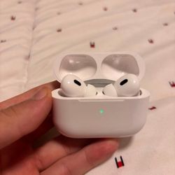 Airpod generation 2 - First Come First Serve 