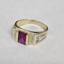 14kt Gold Red CZ Stone St Jude San Judas Ring
