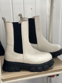 Women Boots