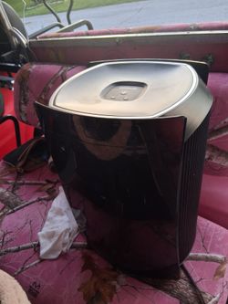 Oreck air cleaner